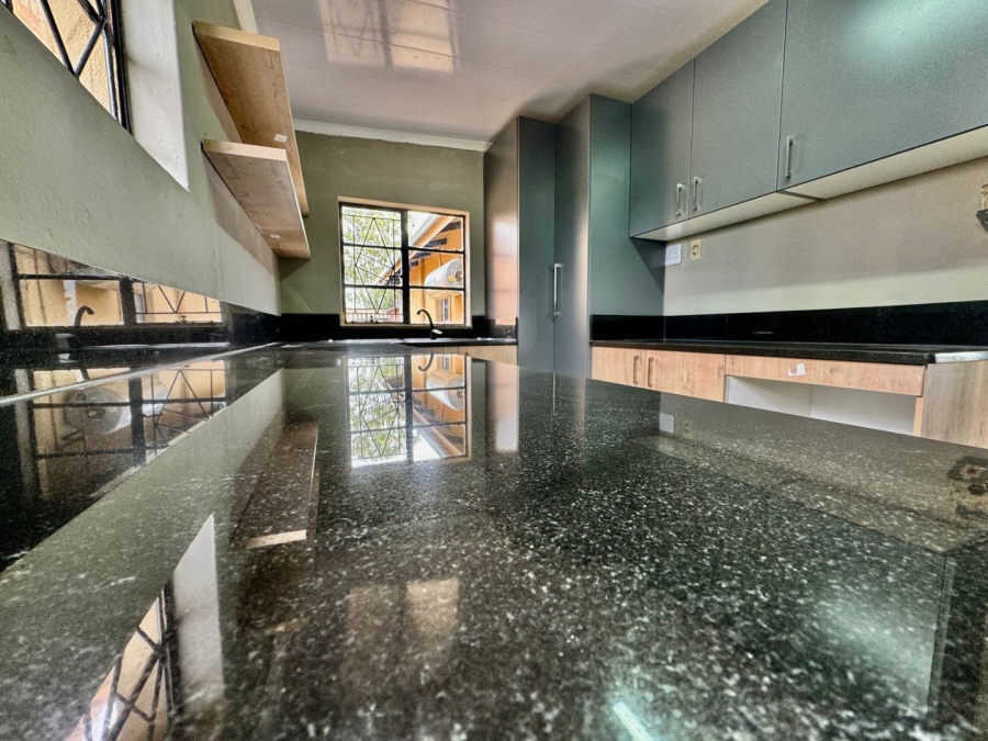 To Let Commercial Property for Rent in Wilgeboom A H North West